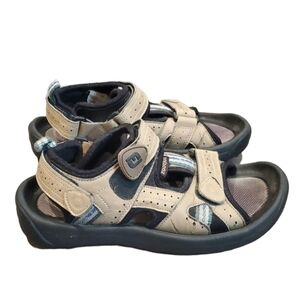 Footjoy Men's Golf Sandals Model 48786 Beige Straps Size 7M outdoor